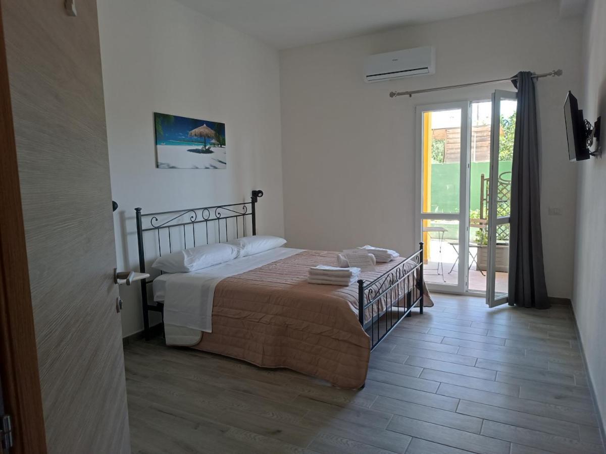 Costa Di Sopra Affittacamere By Hospitality Sardinia Quartu SantʼElena Exterior foto